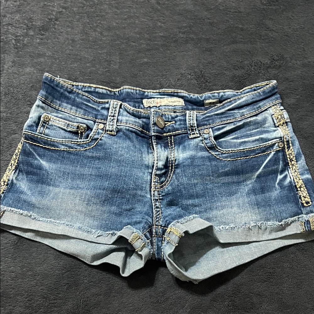 BKE Sabrina denim shorts women’s 28 distressed jean folded and pressed hem dark